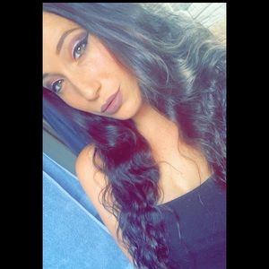 Meet your Posher, Nicole